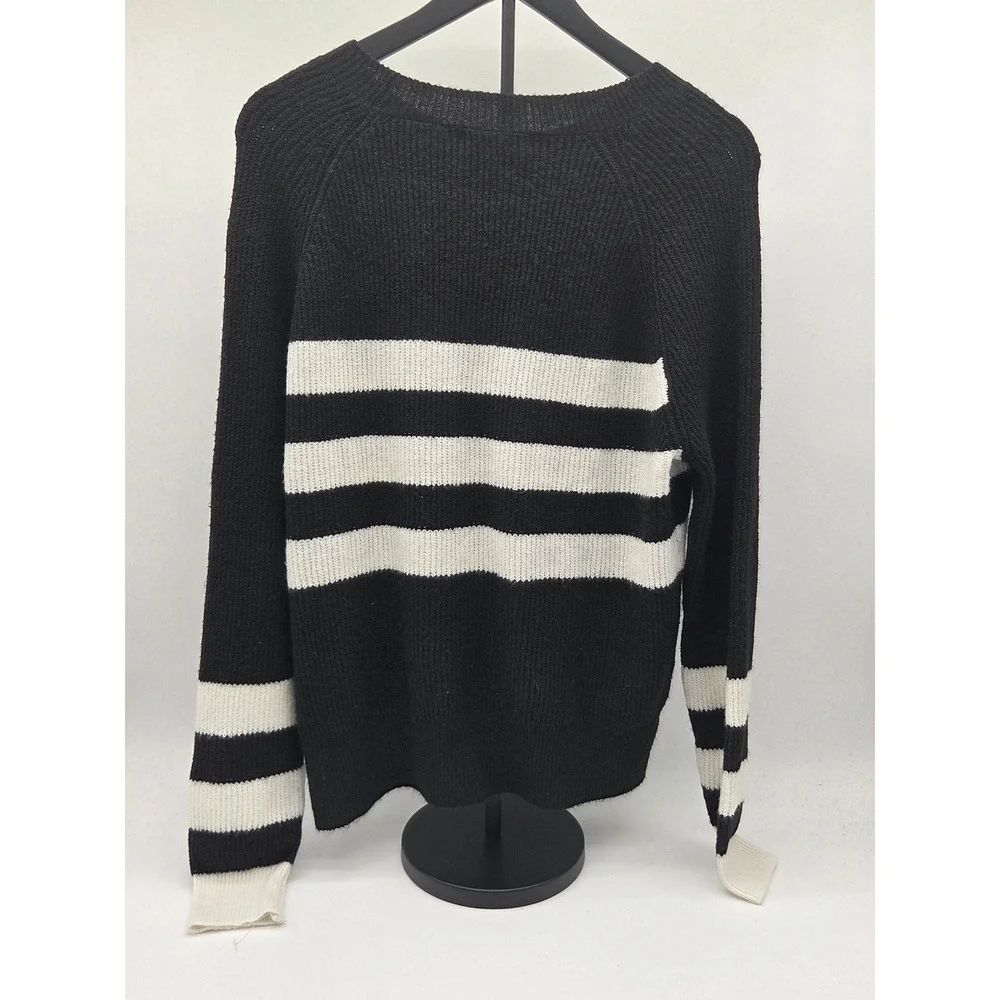 Love Ellie Women's L Black White Striped Knit Crewneck Sweater 101-789